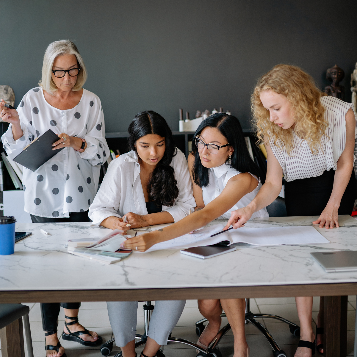 Team synergy in fast retail speed to market model